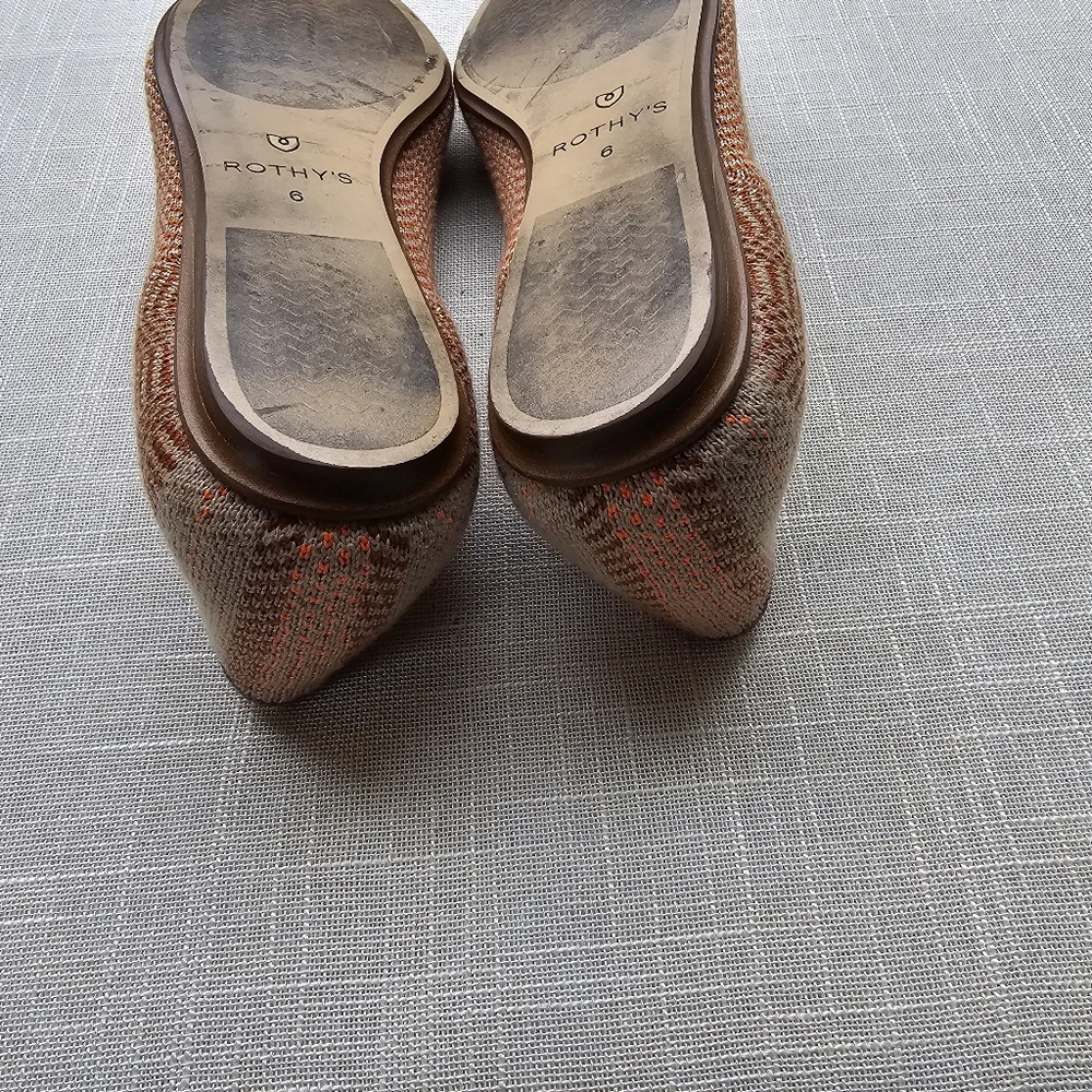 Rothy's Sz 6 Merino Wool Camel Herringbone Points Flats Rothys - Picture 6 of 12